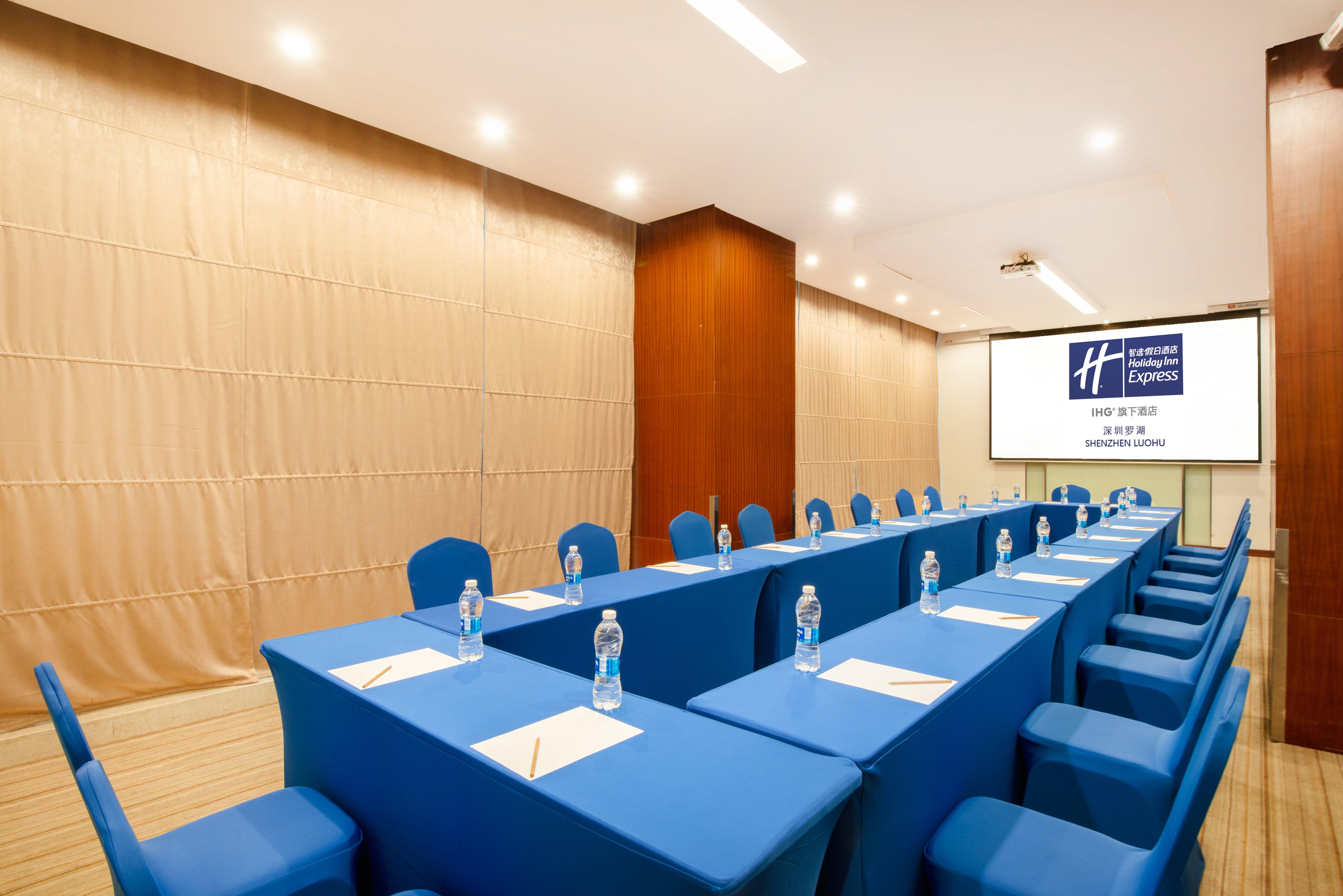 Holiday Inn Express Shenzhen Luohu Екстер'єр фото